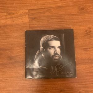 Drake Vinyl (Scorpion).  Minor Flaw. No scratches, record still plays.